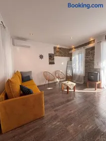 Olive Stonehouse - Image 3