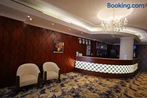 Maysan AL Multaqa Hotel - Image 2