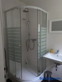 Apartment - Image 4