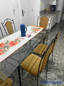 Quarto com Escritório - Image 1