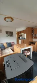 Stacaravan op de paardenboerderij Sneek - Image 2