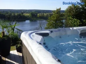 Camping du Lac de Pouzauges à 15' du PuyduFou - Image 1