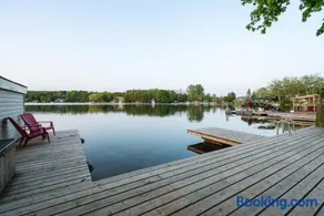 Waterfront Bliss Firepit and BBQ - Image 2