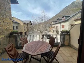 E06 - Casa Carmen en Eriste - Villmor - Image 2