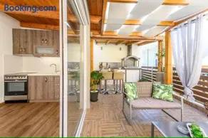 Sunny Luxury Apartment's - Image 2