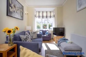 Cambridge House - Image 5