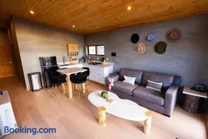 #1 Rated Stargazing South Rim Grand Canyon Tiny Home - Image 4