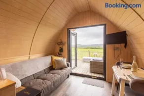 Ashberry Glamping Pod - Image 4