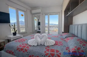 Romantic Penthouse with Mountains View - Image 2