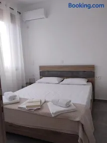 Emvasis Apartments - Image 1