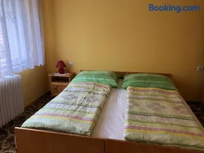 Napsugár Vendégház - Image 5