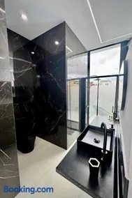 Luxury Villa in Melenara - Image 2