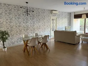 Espectacular Apartamento Malaga Playa - Image 4