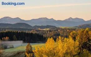 Traumhafter Bergblick im Allgäuer Luftkurort - Image 1