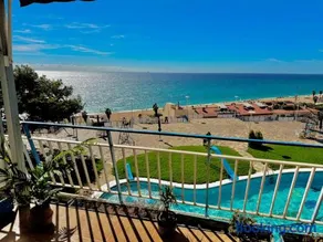 Apartamento Canet de Mar - Primera linea de Playa - Increibles vistas al Mar - Image 1