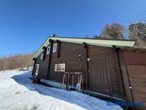 large log cabin 桜 - Image 3