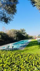 Luxury 1-Bedroom Apartment in Fourways-Sandton with FREE Gym, swimming Pool and Restaurant - Image 4