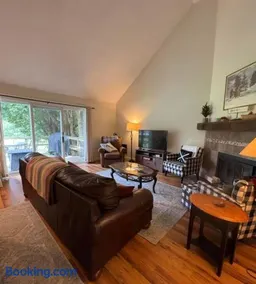 Gorgeous 2BR 2BA Condo At Jiminy Peak w Mtn Views - Image 1