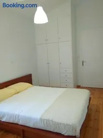Ευχάριστο σπίτι με ωραίο κήπο - Image 3