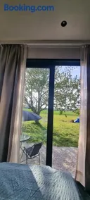 Gîte isolé avec terrasse - Image 2