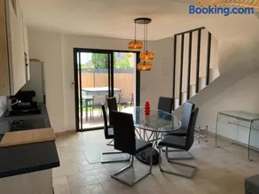 Appartement entièrement climatisé avec spa - Image 2