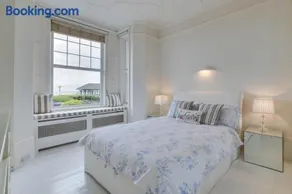2 Bed in Whitstable oc-ek212 - Image 4