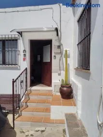 Alquiler Casita en Facinas - Image 1