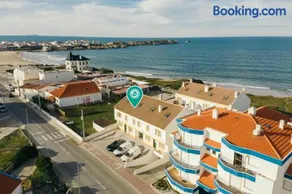 Best Houses 21 - Surf House Perfect Location - Image 1