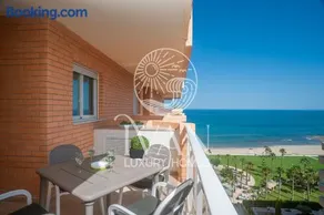Casa Alegría Ivan Luxury Homes 10ªPlta Sur 1ªLinea - Image 1