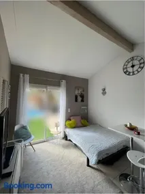 Studio RIQUET indépendant attenant à Villa - Image 2