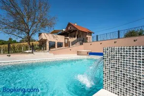Holiday home Villa Antique - Image 2