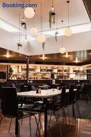Barwon Heads Hotel - Image 1