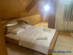 Rustic Apartament - Image 1