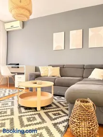 Trip Style - Telep - 2 BR - 2 Free Parking - Image 1