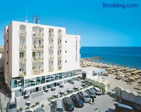 Hotel International direttamente sulla Sabbia - Image 1