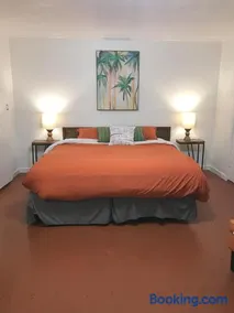 Aloha Hotel Palm Springs - Image 3