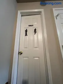 Room 4 - Image 4