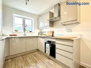 2 Bed in Bampton oc-q27406 - Image 2