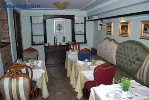Hotel Vila Sigal Korce - Image 2