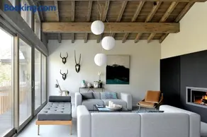 Home by U - Chalet 2 - Image 4