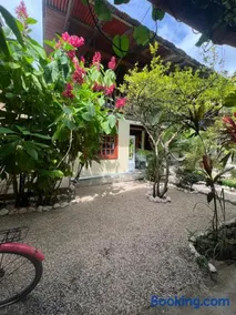 Woodstock Hostel - Image 2
