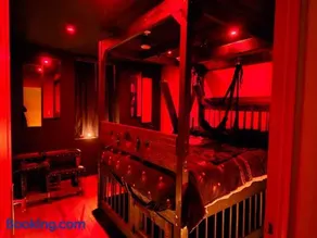 Apocalypse Love Room - Image 1