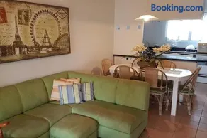 Acolhedora casa de praia em condomínio fechado à beira mar - Image 2