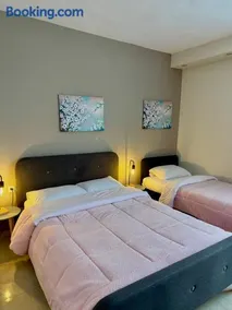 Sunny apartment 1 - Image 2