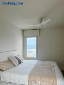 Modern new apartment, Perfect for golf and digital nomads , sea view and parking - Image 3