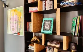 Stylish and High-end Designer Apartments in City Center - Image 2