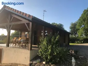 Chalet - Image 1