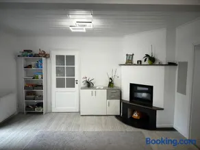 4 Room Apartment with Balkon in Heidingsfelds Center - Image 4