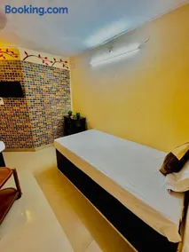Sun India Guest House - Image 4