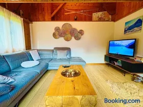 Cozy Apartment in Vintage House in Kandersteg - Image 3